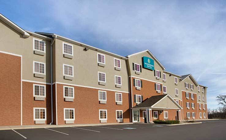 WoodSpring Suites Fort Wayne Extended Stay Hotel Exterior 3 738x456~800
