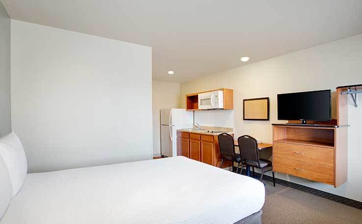 Extended Stay Hotel in Chesapeake, VA | WoodSpring Suites Chesapeake ...