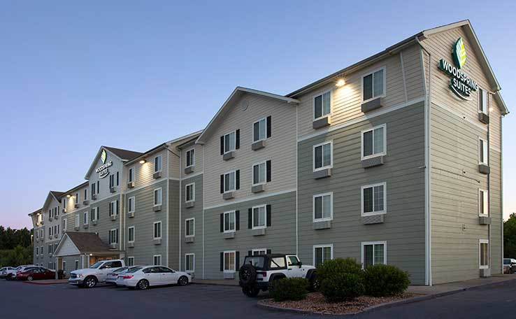 WoodSpring Suites Clarksville Fort Campbell Extended Stay Hotel Professional Exterior 4 738x456~800