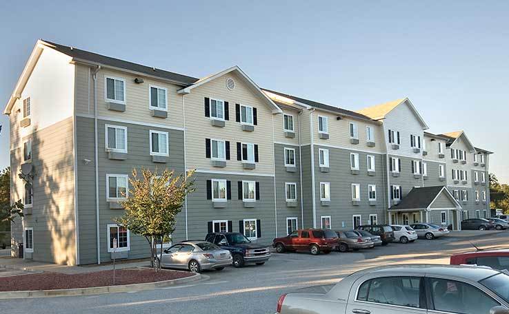 Value Place Macon West Extended Stay Hotel Exterior 2 738x456~800