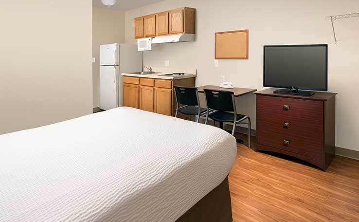 Extended Stay Hotel in Mission, KS | WoodSpring Suites Kansas City Mission