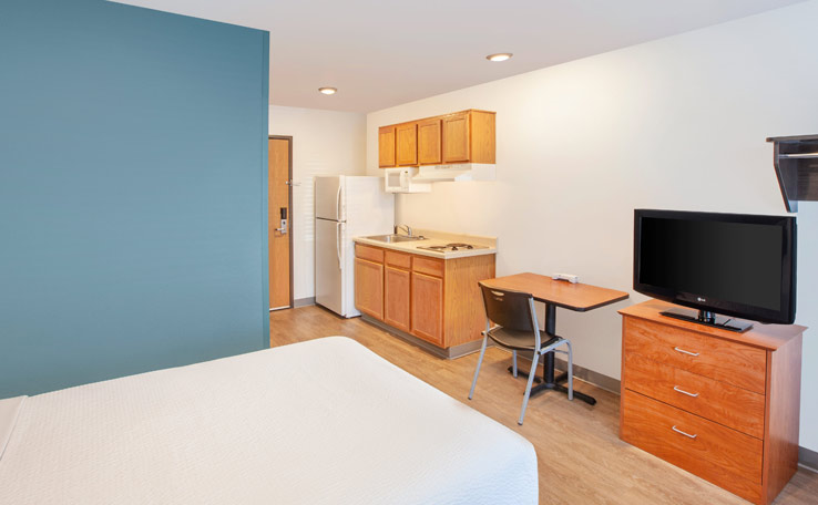 Extended Stay Hotel In North Peoria Az 85381 Woodspring Suites