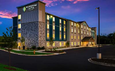 Extended Stay Hotel In Addison, IL | WoodSpring Suites Chicago Addison