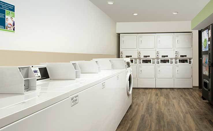 Extended Stay Hotels In Belle Isle Fl Woodspring Suites